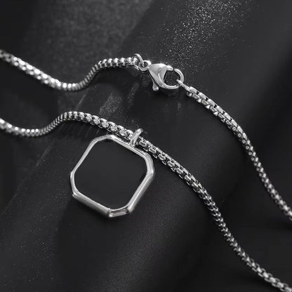 Collier magique personnalisé avec image cachée